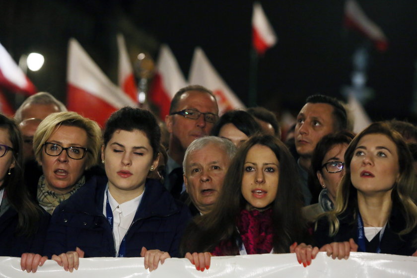 Jarosław Kaczyński na czele marszu