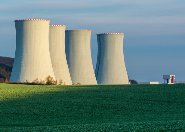 "Gdzie i kiedy elektrownia atomowa? Pierwszy blok w 2033".