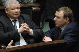 PiS przez cztery lata straszył prywatne media. Co zrobi w nowej kadencji?