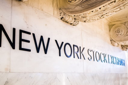 Czym jest New York Stock Exchange (NYSE)? Jak można na niej inwestować?