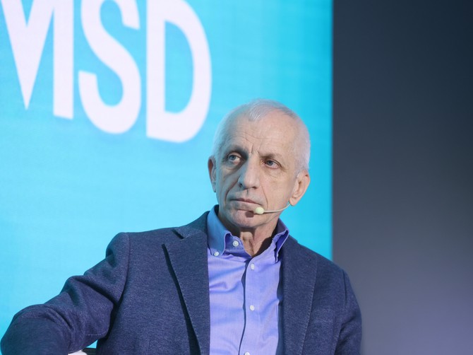 prof. dr Mladenko Vasiljević
