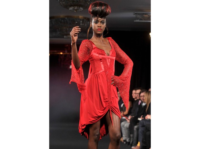 Pokaz Ewy Minge w Paryżu