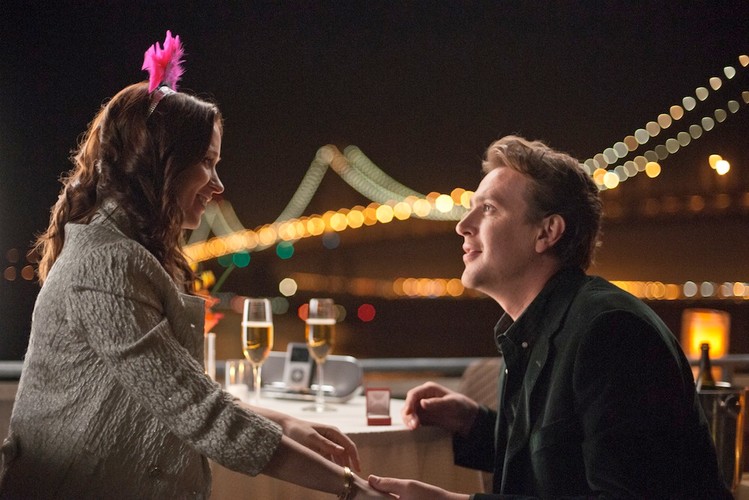 Emily Blunt i Jason Segel w filmie 'Jeszcze dłuższe zaręczyny'
