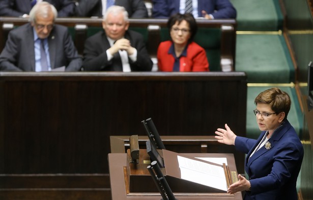 Zdaniem Premier przez 8 ostatnich lat politycy rządzący za nic nie brali odpowiedzialności