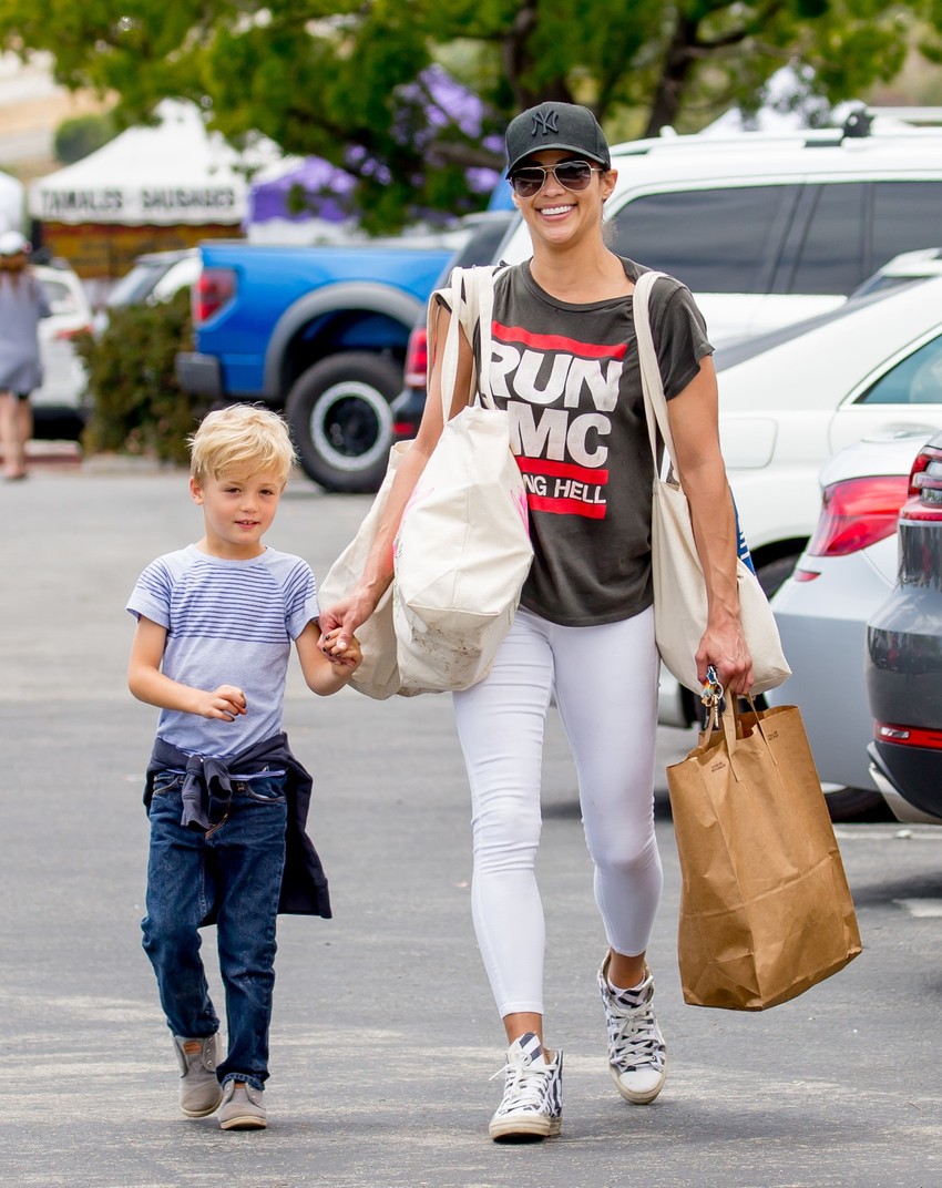 Paula Paton sa sinom Džulijanom