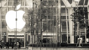 Apple-botrány: megkezdődött a károsultak kifizetése - mutatjuk, mely bank ügyfelei örülhetnek elsőként