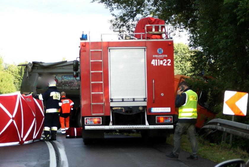 Tragedia w Zalesiu. Nie żyje matka i dziecko