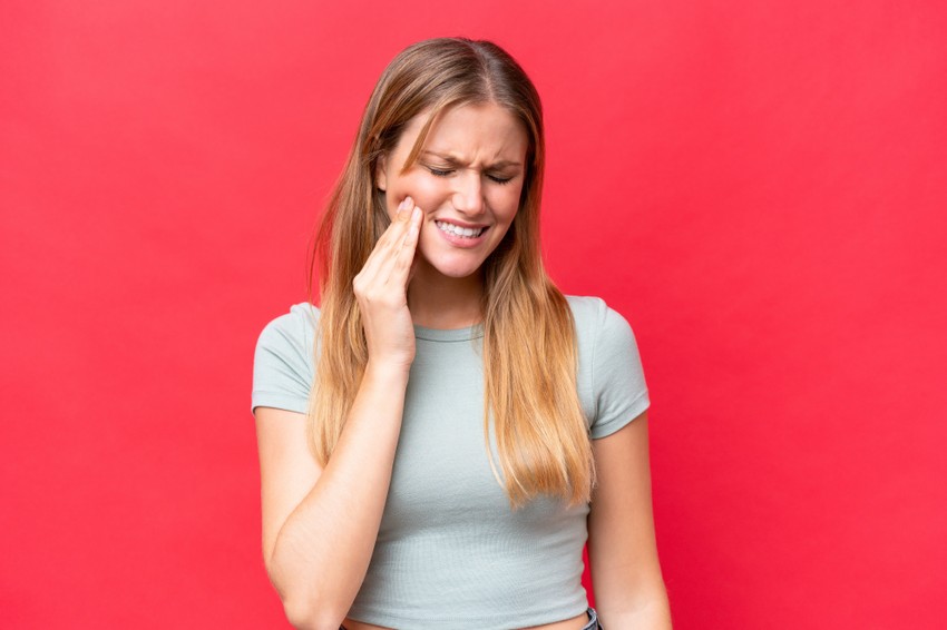 Zubi mogu da bole i od nedovoljnog unosa vode