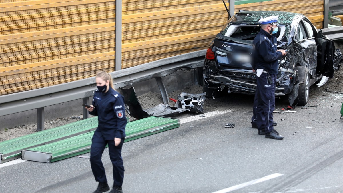 Wypadek I Pozar Ciezarowki Na Trasie S8 W Warszawie Prokuratura Wszczela Sledztwo Dziennik Pl