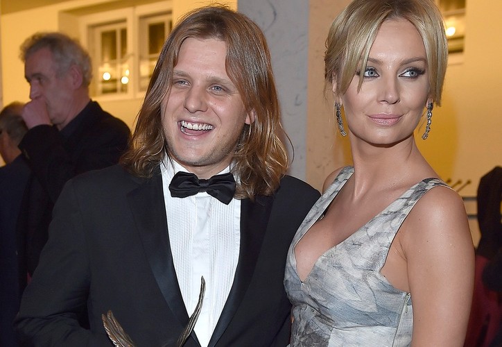 Siedem Orłów dla 'Bogów'! Producent filmu Piotr Woźniak-Starak i Agnieszka Szulim