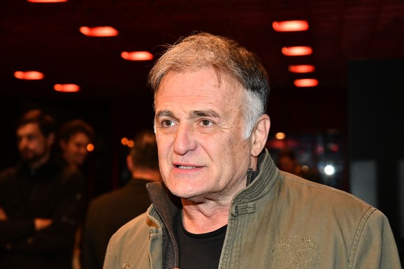 DRAMA NAKON GOSTOVANJA U EMISIJI Branislav Lečić ostao bez telefona i dokumenata, glumac odmah preduzeo OVAJ korak
