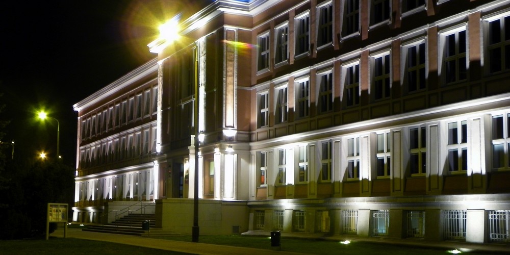 Miejsce 9. Politechnika Poznańska<br /><br />(na zdjęciu budynek Wydziału Budownictwa i Inżynierii Środowiska)