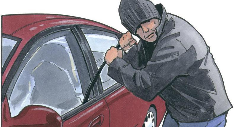 Man attempting to steal a car (Newstimes)