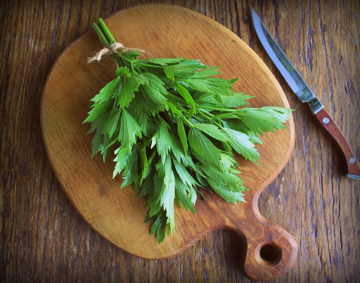 Ligurček si väčšina z nás spája s domácim vývarom.