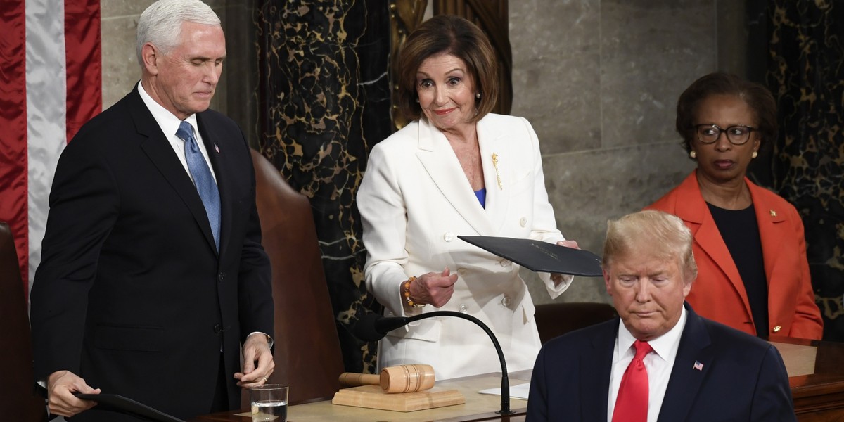 Kongres USA. Od lewej: wiceprezydent Mike Pence, przewodnicząca Izby Reprezentantów Nancy Pelosi i prezydent USA Donald Trump.