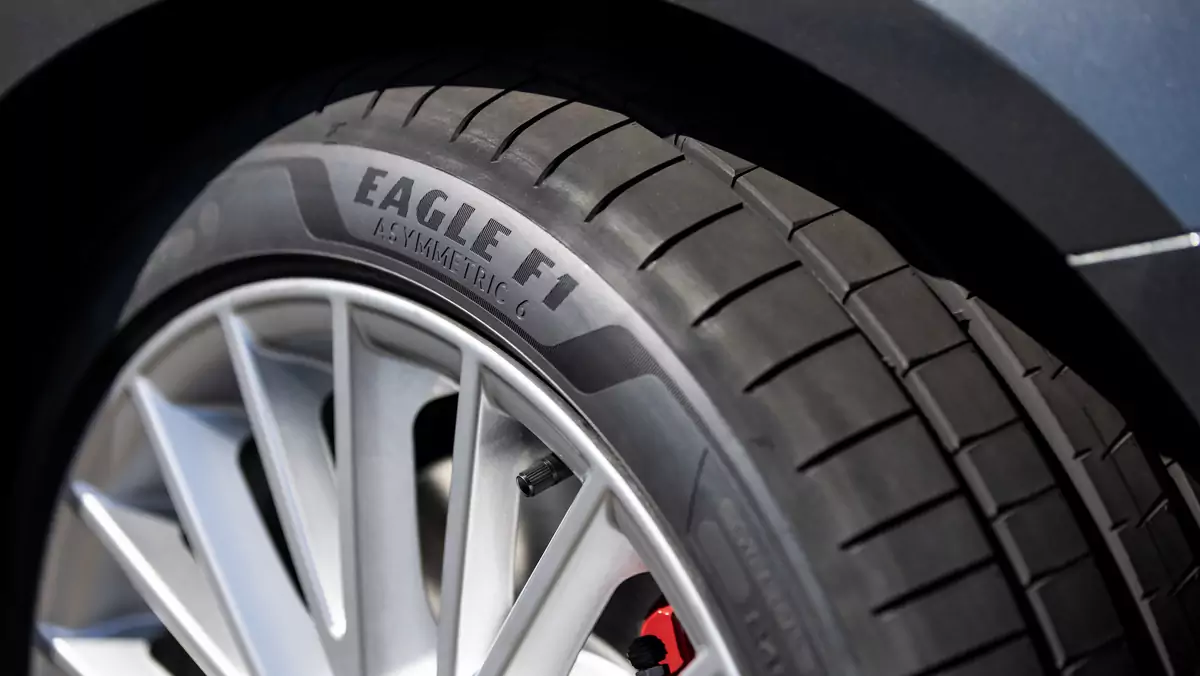 Goodyear Eagle F1 Asymmetric 6 – opona klasy premium stworzona pod kątem uzyskania najwyższych możliwych osiągów