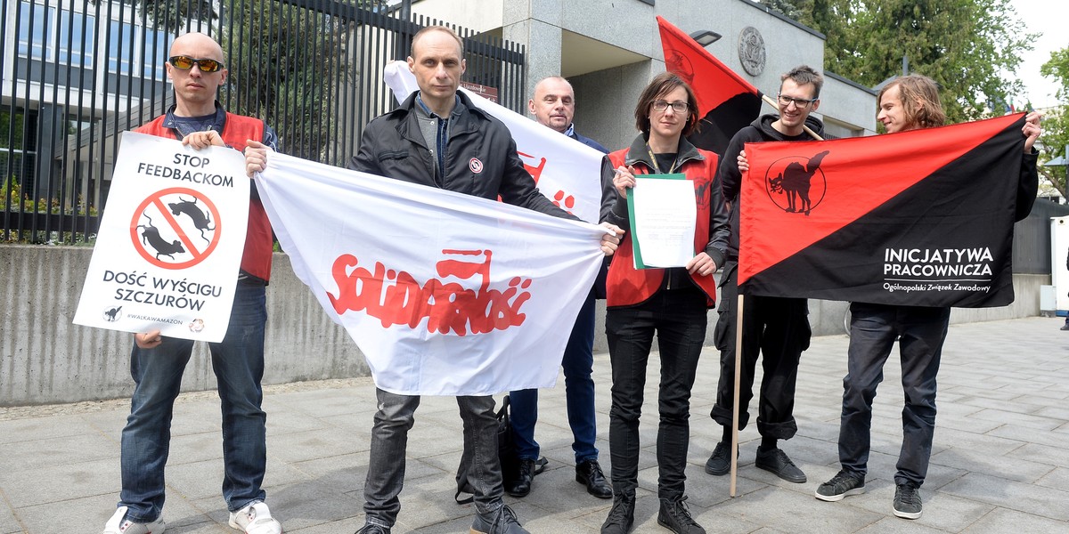 Związkowcy z polskiego Amazona domagają się podwyżek, ale też zniesienia obecnej oceny pracowniczej oraz zlikwidowania umów agencyjnych.