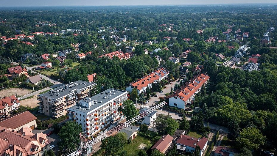 Zielone osiedle przy Fleminga zyska ładny skwer z placem zabaw dla młodszych i starszych źródło: Facebook / Fleminga @FlemingaResidence Deweloper