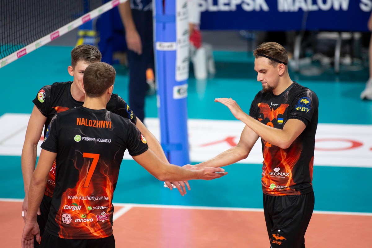 Siatkarze drużyny Volley Club Barkom Lwów