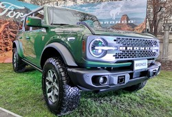 Ford Bronco już kusi wyposażeniem i dodatkami. Tanio nie jest