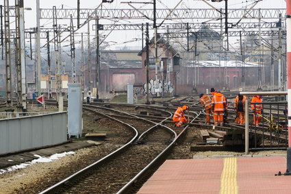 Bezpieczniej na polskich torach. NIK wskazuje jednak na nieprawidłowości