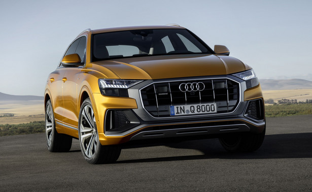 Audi Q8 wjeżdża na drogi. Do ostatniej chwili utrzymali napięcie. Nowy SUV mocno zaskoczył