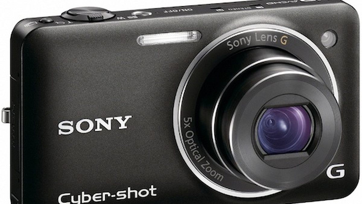 Sony Cyber-shot DSC-WX5 to mały aparat kompaktowy z nową, 12-megapikselową matrycę Exmor R. Jego zastosowanie umożliwiło producentom dodanie kilku ciekawych funkcji np. łączenie kilku zrobionych po sobie zdjęć w jedno o zmniejszonych szumach i lepszej jakości tonalnej  oraz opcję panoramy robionej jednym ruchem ręki.