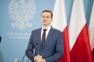Morawiecki: Po decyzji KNF centra decyzyjne dwóch największych banków będą się znajdować w Polsce