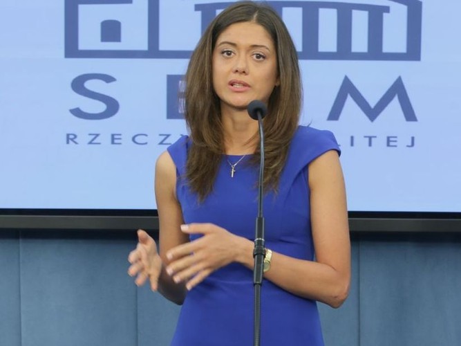 Miriam Shaded, prezes fundacji Estera