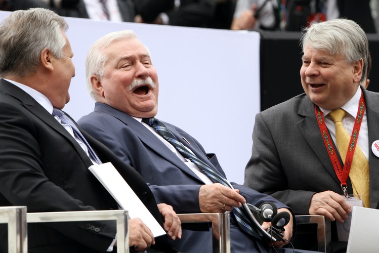 Lech Wałęsa na Placu Zamkowym