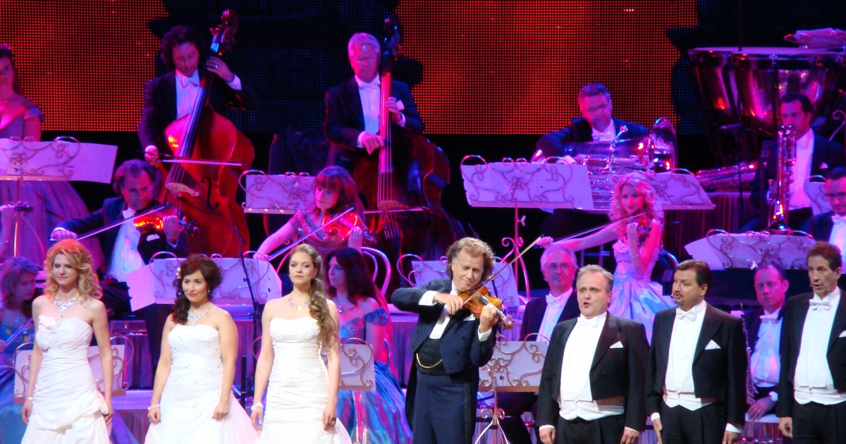 AndrÃ© Rieu przeÅ‚oÅ¼yÅ‚ koncerty w Polsce na 2021 rok