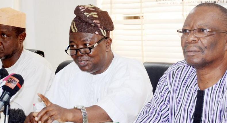 ASUU President (middle) Prof Biodun Ogunyemi and other members of the union.