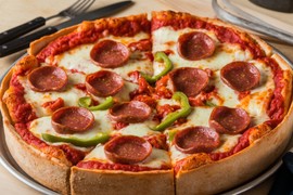 Najsočnija američka pizza ikada: Mekano testo, bogat nadev, a spremna je za tren!