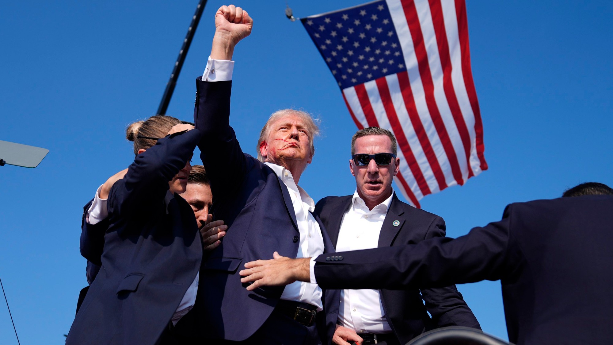 Muž, ktorý sa pokúsil zabiť Donalda Trumpa, dostal doživotie. 