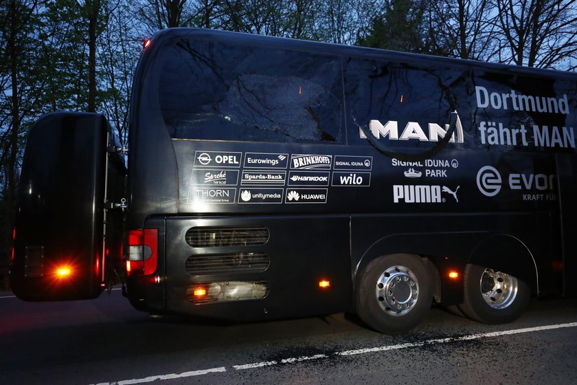 Atak na autokar Borussii! Mecz odwołany