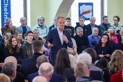 Tusk o 'gangsterskim, ale i genialnym numerze Ziobry i jego szajki'