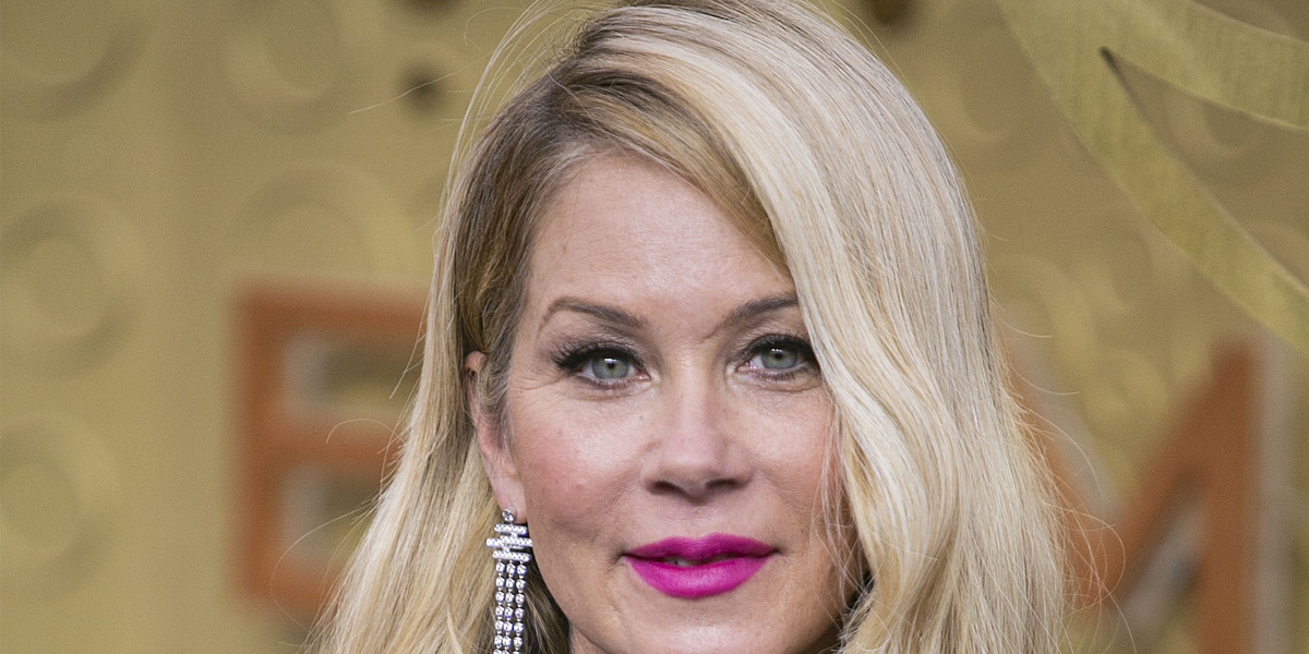 Christina Applegate o chorobie: Nie ma poprawy. Nie umiem chodzić bez laski.