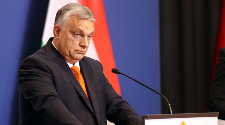 Nem zárt szerencsés évet Orbán, ami a saját pénzügyi helyzetét illeti / Fotó: Zsolnai Péter