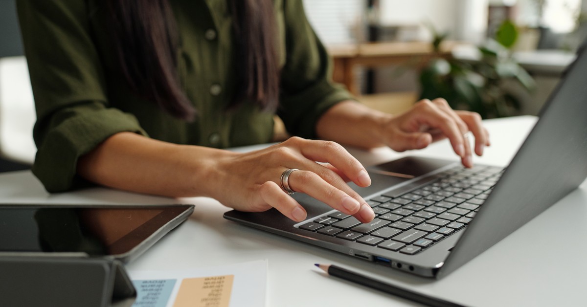 How much do e-Delivery costs? Association of Polish Counties: They are outrageously expensive