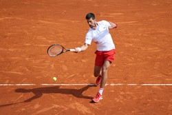 Novak Djokovic wycofał się z turnieju ATP Masters 1000 w Madrycie
