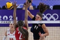 Paryż 2024. Polskie siatkarki z Paryża wrócą bez medalu. Bolesna porażka z USA