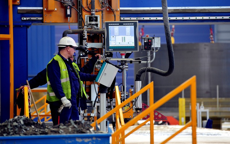 Po osiągnięciu pełnej mocy produkcyjnej, szczeciński zakład będzie wytwarzać ok. 50 fundamentów kratownicowych lub 80 tys. t kratownic rocznie.<br><br>(mb/mr) PAP/Marcin Bielecki