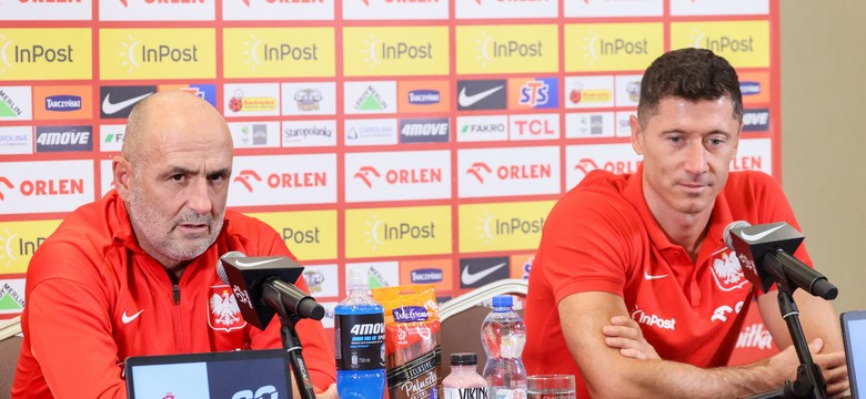 Spór Lewandowskiego z Probierzem. Kibice zajęli jasne stanowisko