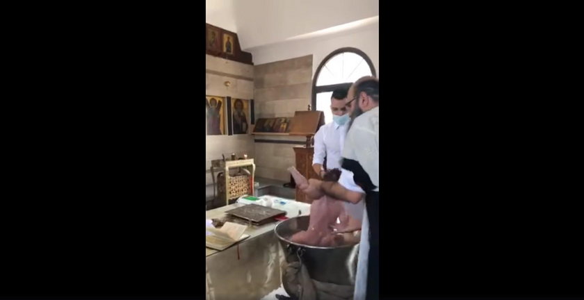 Traumatyczny chrzest w Limassol na Cyprze