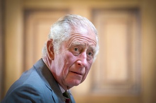 Karol III z rekordowym wzrostem poparcia