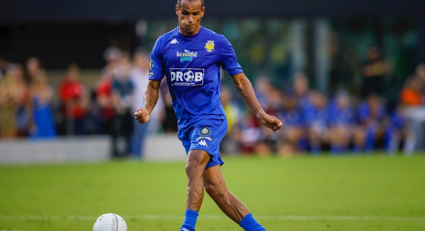 Rivaldo, zdobywca Złotej Piłki. 