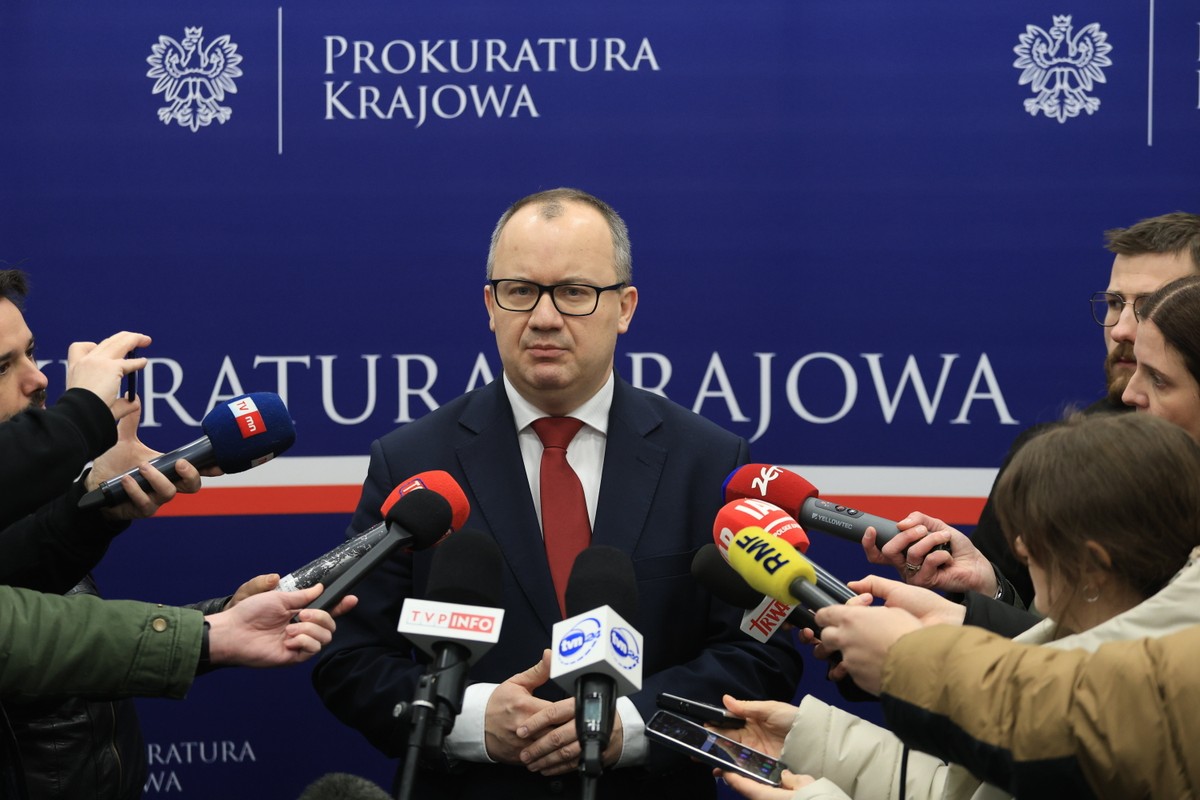 Minister sprawiedliwości Adam Bodnar spotkał się w czwartek w Brukseli z wiceprzewodniczącą Komisji Europejskiej Verą Jourovą i komisarzem ds. sprawiedliwości UE Didierem Reyndersem.