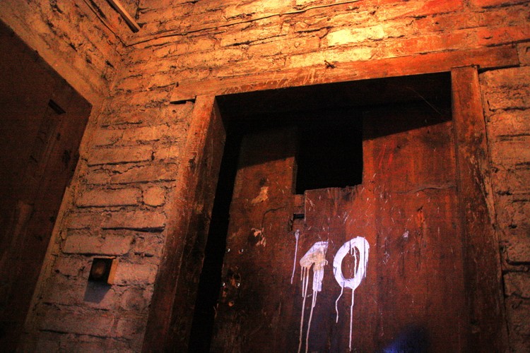 Tajne więzienie NKWD w Warszawie