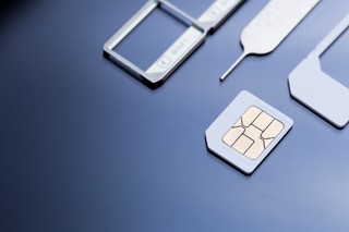 SIM-swapping na celowniku. Rząd chce zapobiegać procederowi wyłudzania duplikatów kart