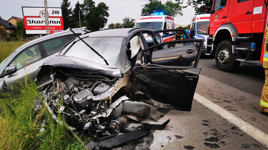 Wypadek na DW482 w miejscowości Ostrówek